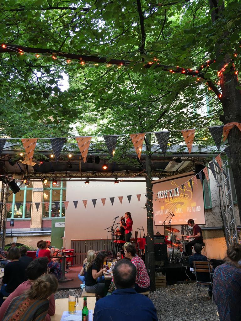 At Frannz Biergarten in Prenzlauer Berg you can often find live music