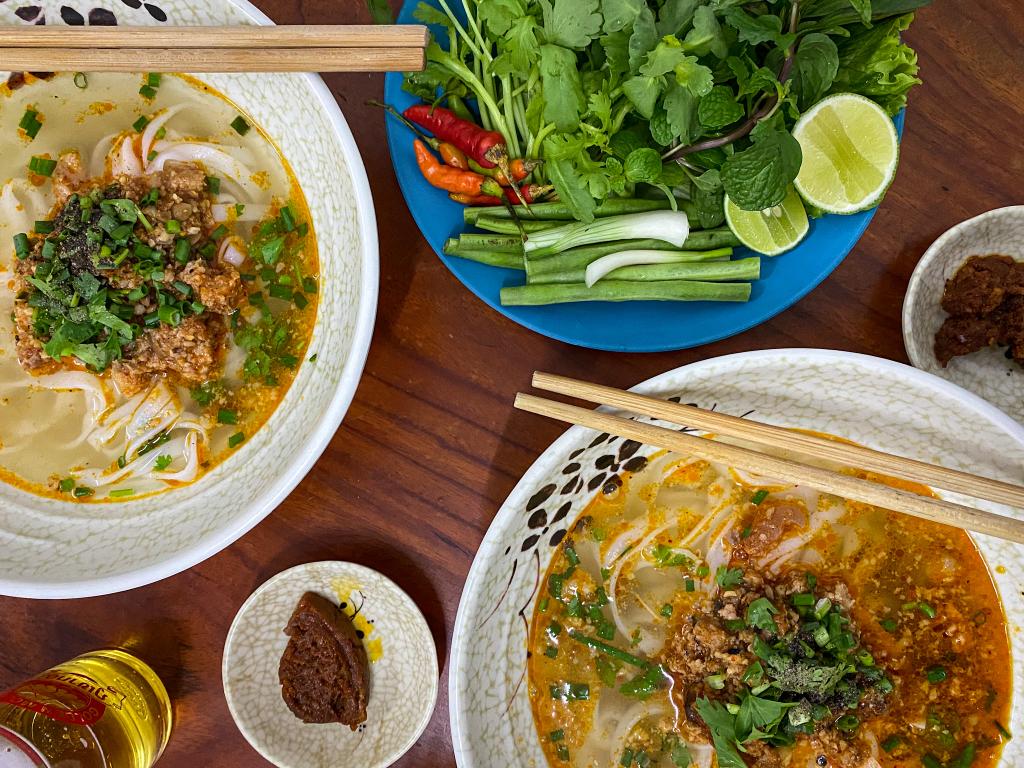 What to do in Luang Prabang: eat local foood